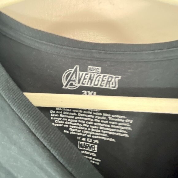 Marvel Avengers Men's Black Panther Tee Shirt 3XL Cotton Embroidered Gothic Logo - Picture 4 of 7